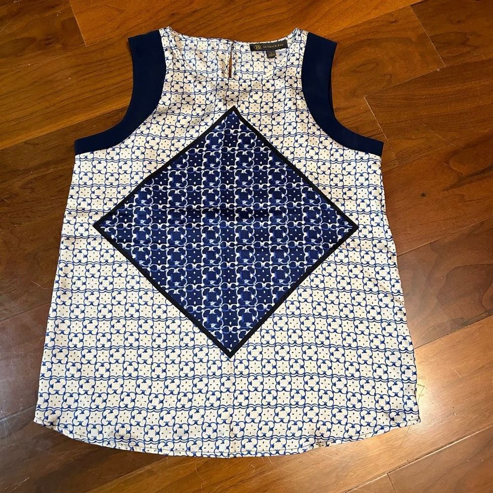 ‎Outback Red sleeveless navy print tank in small